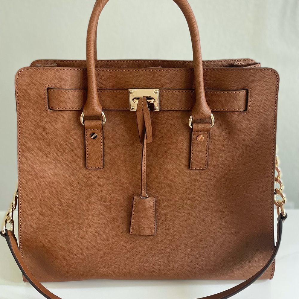 Michael Kors Hamilton Bag - Picture 2 of 7
